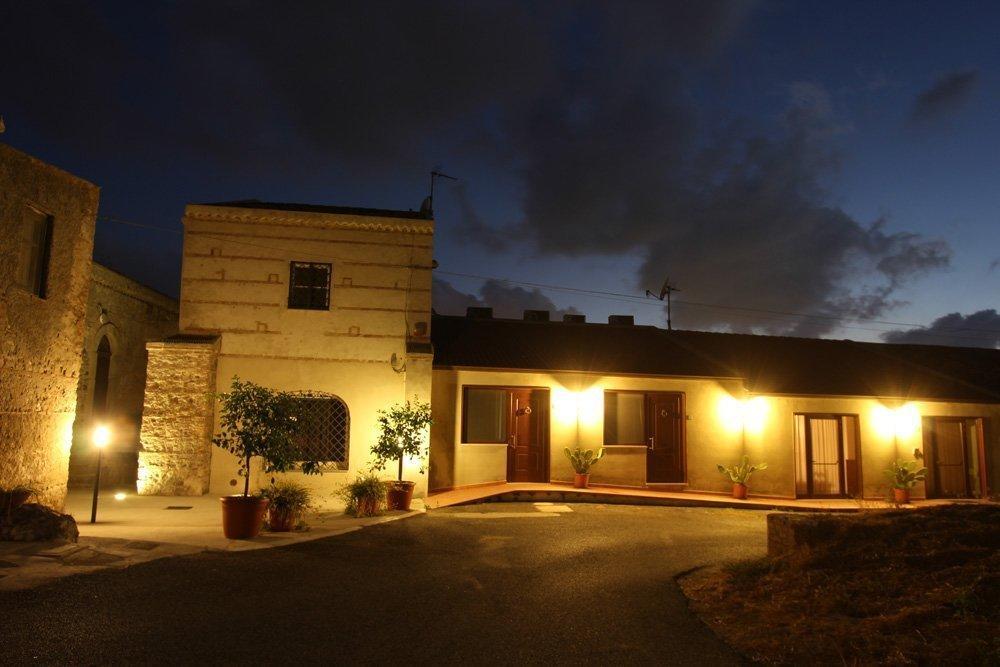 Turismo Rurale Al Benefizio Monforte San Giorgio Marina Exterior photo